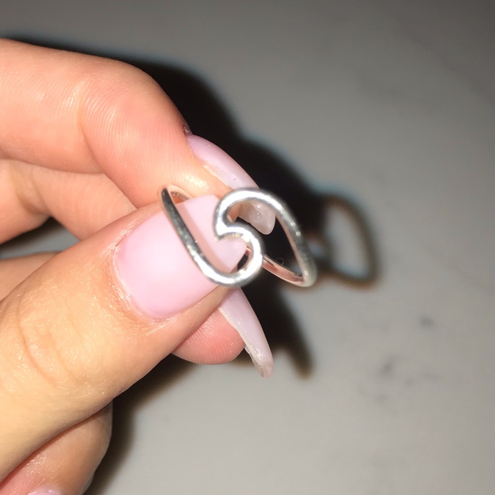 Wave ring